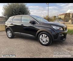 PEUGEOT 3008 1.2 PURE TECH ALLURE-NAVI-VIRTUAL