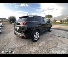 PEUGEOT 3008 1.2 PURE TECH ALLURE-NAVI-VIRTUAL