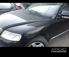 Parafango sinistro VOLKSWAGEN TOUAREG del 2003 - 3