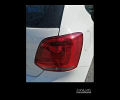 Fanale posteriore destro VOLKSWAGEN POLO del 2010