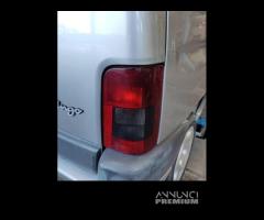 Fanale posteriore destro CITROEN BERLINGO del 2001 - 1