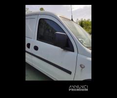 Porta anteriore dx nuda OPEL COMBO del 2008