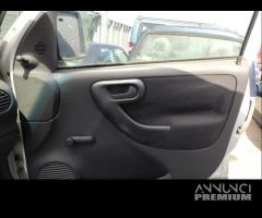 Pannello porta ant dx OPEL COMBO del 2008 - 1