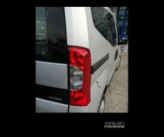 Fanale posteriore destro FIAT QUBO del 2012 - 1