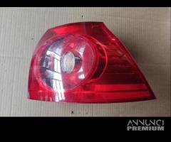 Fanale posteriore destro VOLKSWAGEN GOLF 5 2007