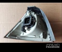 Fanale posteriore destro VOLKSWAGEN GOLF 5 2007