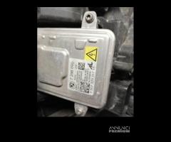 Proiettore destro BMW 530 del 2016 - 11