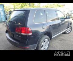 Ricambi VOLKSWAGEN TOUAREG 4X4 2461cc 2003