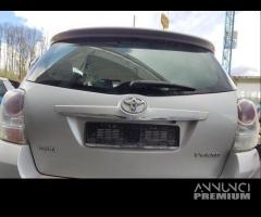 Portellone nudo TOYOTA VERSO del 2016 - 7