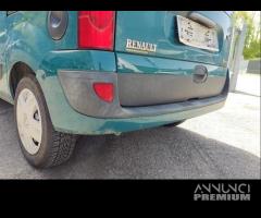 Paraurti posteriore RENAULT KANGOO del 2003