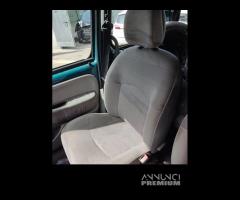 Sedile anteriore dx RENAULT KANGOO del 2003