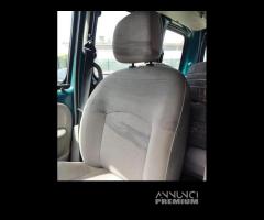 Sedile anteriore dx RENAULT KANGOO del 2003 - 3