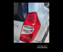 Fanale posteriore destro HYUNDAI I10 del 2011