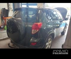 Ricambi TOYOTA RAV 4 2231cc benzina del 2006 - 3