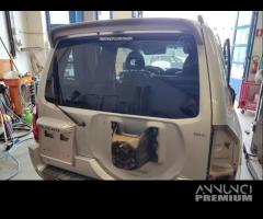 Portellone nudo MITSUBISHI PAJERO del 2003