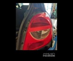 Fanale posteriore destro RENAULT CLIO del 2007 - 2