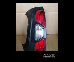 Fanale posteriore sinistro FIAT PANDA del 2015 - 1