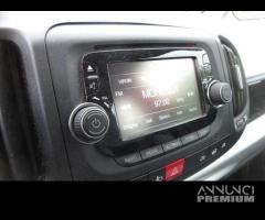 Autoradio FIAT 500 L del 2013 - 3