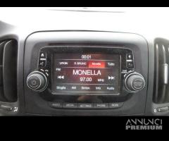 Autoradio FIAT 500 L del 2013