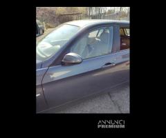 Maniglia ant sx esterna BMW 320D del 2007