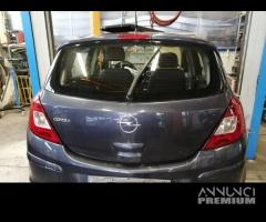 Portellone nudo OPEL CORSA D del 2011