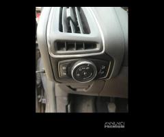 Interruttore fari FORD FOCUS del 2013 - 1