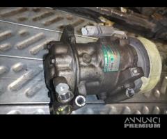 Compres clima NISSAN MICRA 1461cc diesel del 2004 - 3