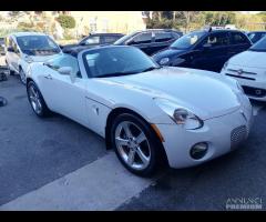 pontiac solstice 2.400 cc 180cv pari al nuovo