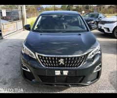 PEUGEOT 3008 BLUEHDI ALLURE VIRTUAL NAVI CLIMA