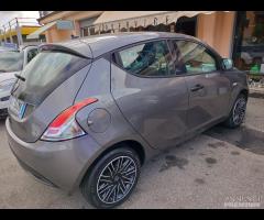 LANCIA YPSILON HYBRID SENZA OBBLIGO FINANZIAMENTO - 4