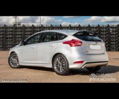 Ford focus st line per ricambi - 1