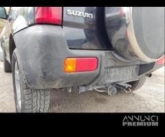 Paraurti posteriore SUZUKI JIMNY del 2005 - 2