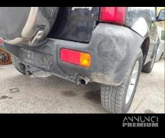 Paraurti posteriore SUZUKI JIMNY del 2005