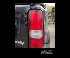 Fanale posteriore destro SUZUKI JIMNY del 2005