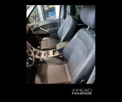 Sedili anteriori dx e sx FORD S MAX del 2007