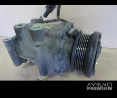 Compressore clima FORD FIESTA 1.8 del 2000