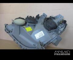 Proiettore destro MERCEDES A 160 W168 1.6 del 2000 - 7