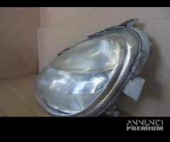 Proiettore sinistro MERCEDES A 160 W168 1.6 2000 - 2