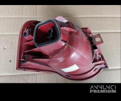 Fanale posteriore destro VOLKSWAGEN PASSAT 2008