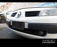 Paraurti anteriore RENAULT MEGANE del 2003