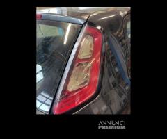 Fanale posteriore dx FIAT GRANDE PUNTO EVO 2009