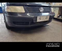 Paraurti anteriore VOLKSWAGEN PASSAT del 1999