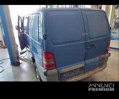 Ricambi MERCEDES-BENZ VITO 2151cc diesel del 2000