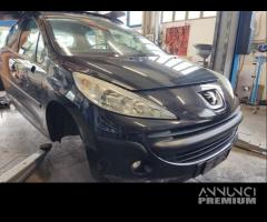 Ricambi PEUGEOT 207 1360cc benzina del 2009 - 1