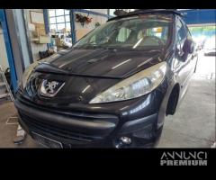 Ricambi PEUGEOT 207 1360cc benzina del 2009 - 8