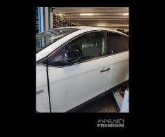 Porta anteriore sx nuda LANCIA DELTA del 2013