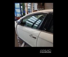 Porta anteriore sx nuda LANCIA DELTA del 2013