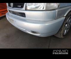 Paraurti anteriore VOLKSWAGEN CARAVELLE del 1996