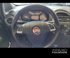 Volante FIAT GRANDE PUNTO del 2011 - 1