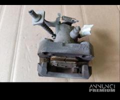 Pinza freno post dx TOYOTA VERSO-S 1.3cc benz 2012